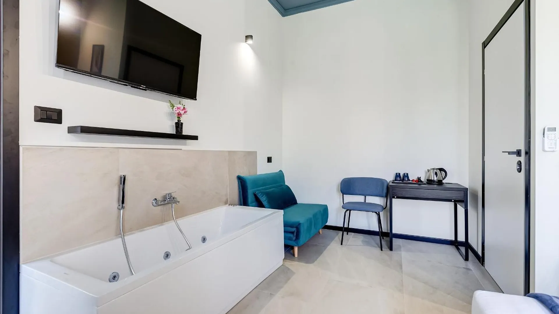 Affittacamere Vivilo Collection - Muggia 21 Suites Roma