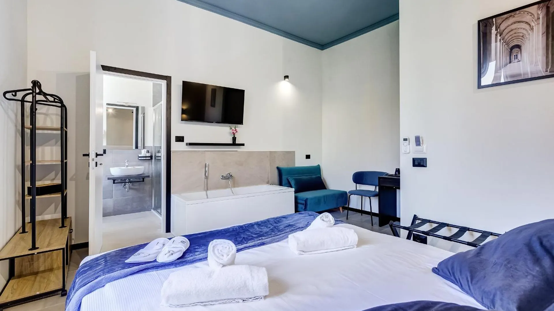 Vivilo Collection - Muggia 21 Suites Rome Italy