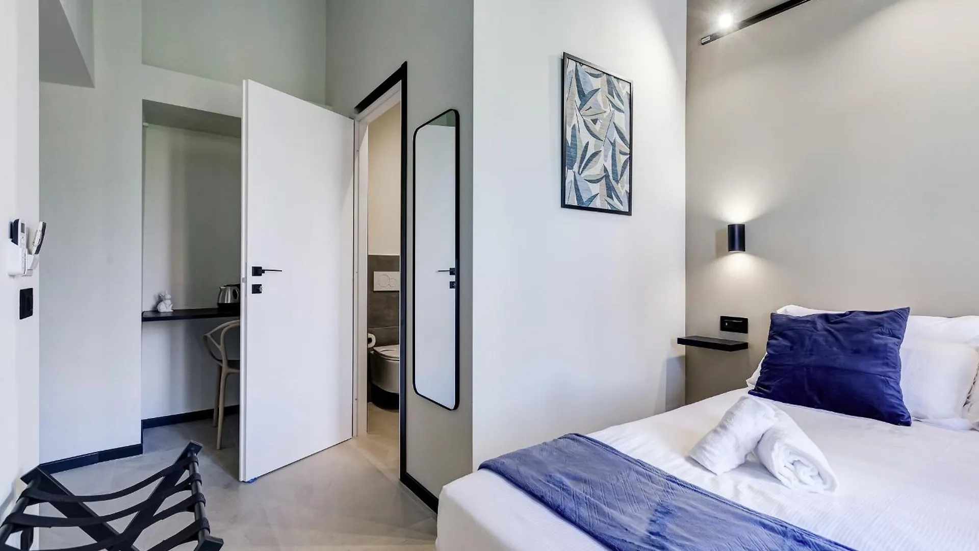 Vivilo Collection - Muggia 21 Suites Rome Italy